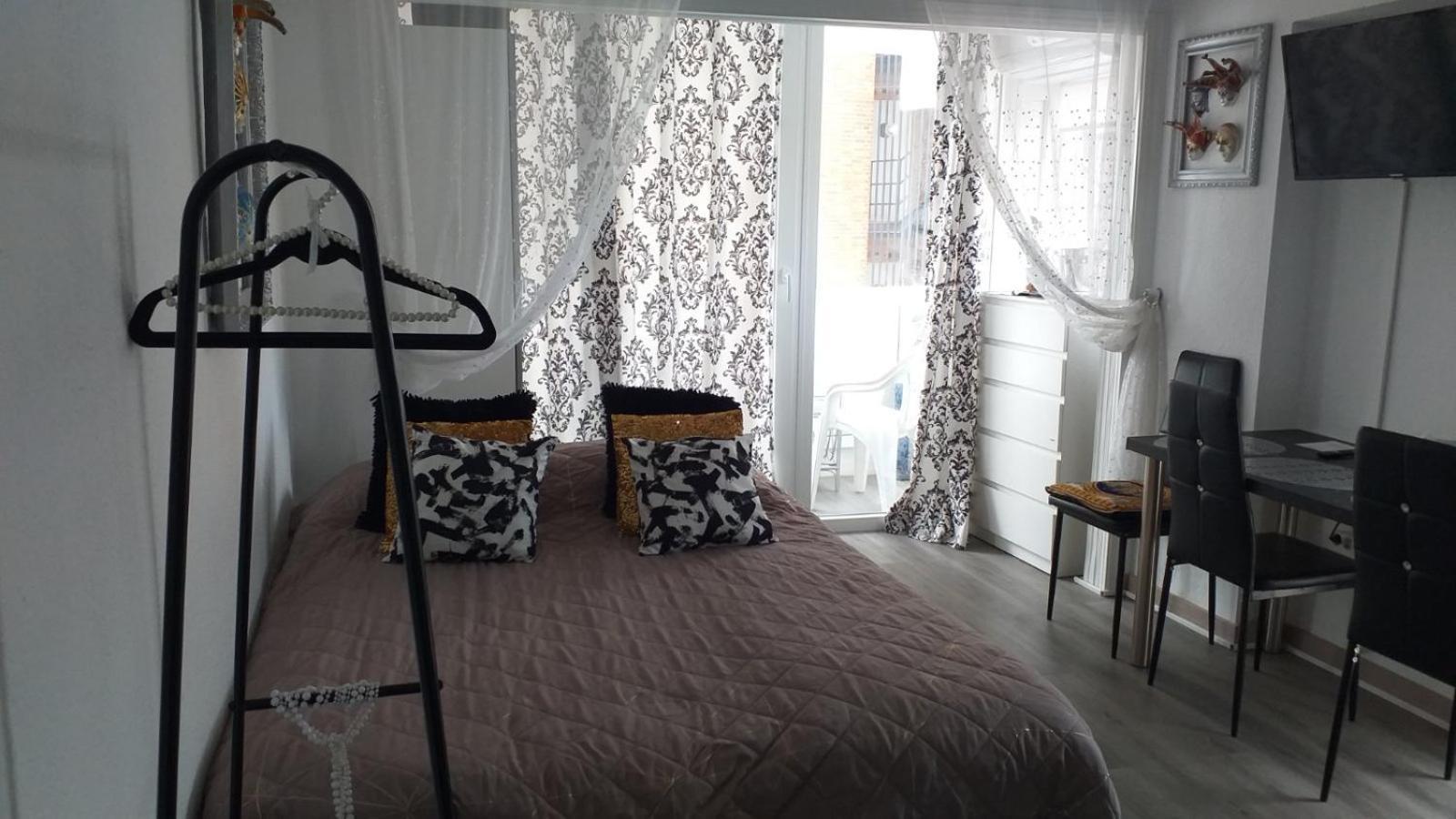 Inlesa 5A Holiday Apt With Pool Benidorm Extérieur photo